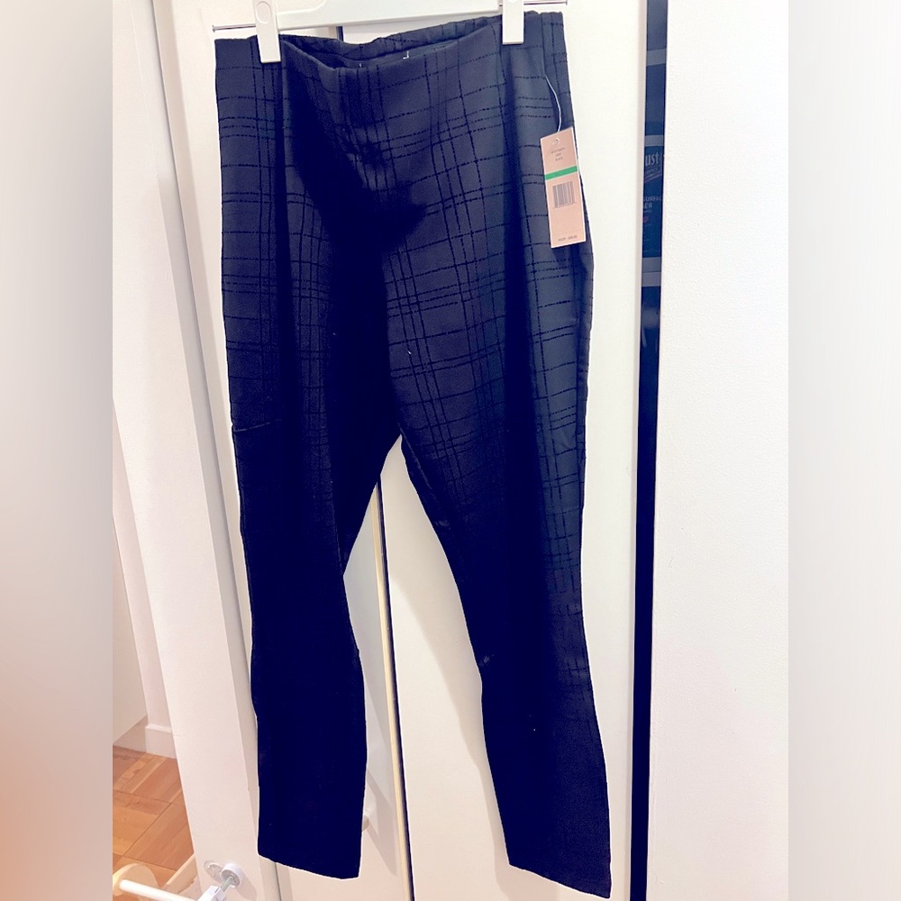 Black plaid pants. New with 🏷️